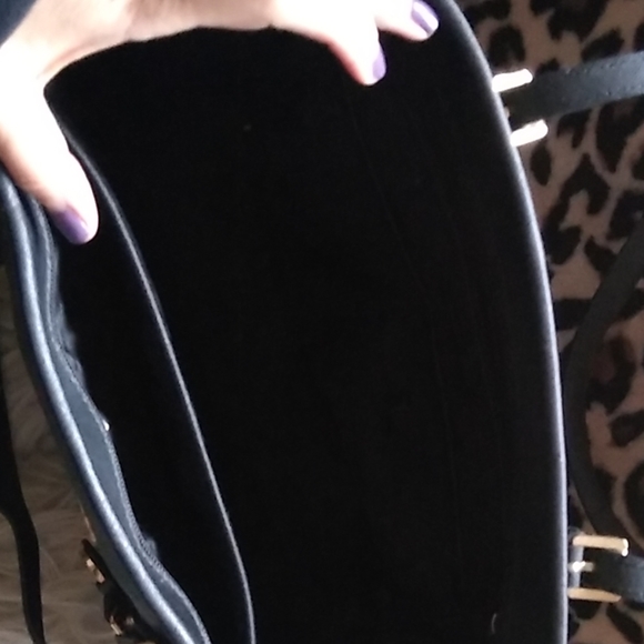 Michael kors bag - Picture 2 of 4